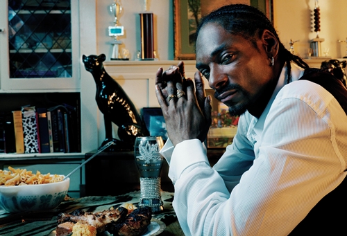 Snoop Dogg Is Part Owner Of Women’s Football Team