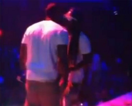 Stevie J And Lil Wayne Kissing?