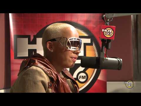 Amber Rose Stated That Wiz Could Beat Down Kanye