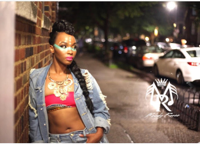 Melody Renee – Keep It Moving